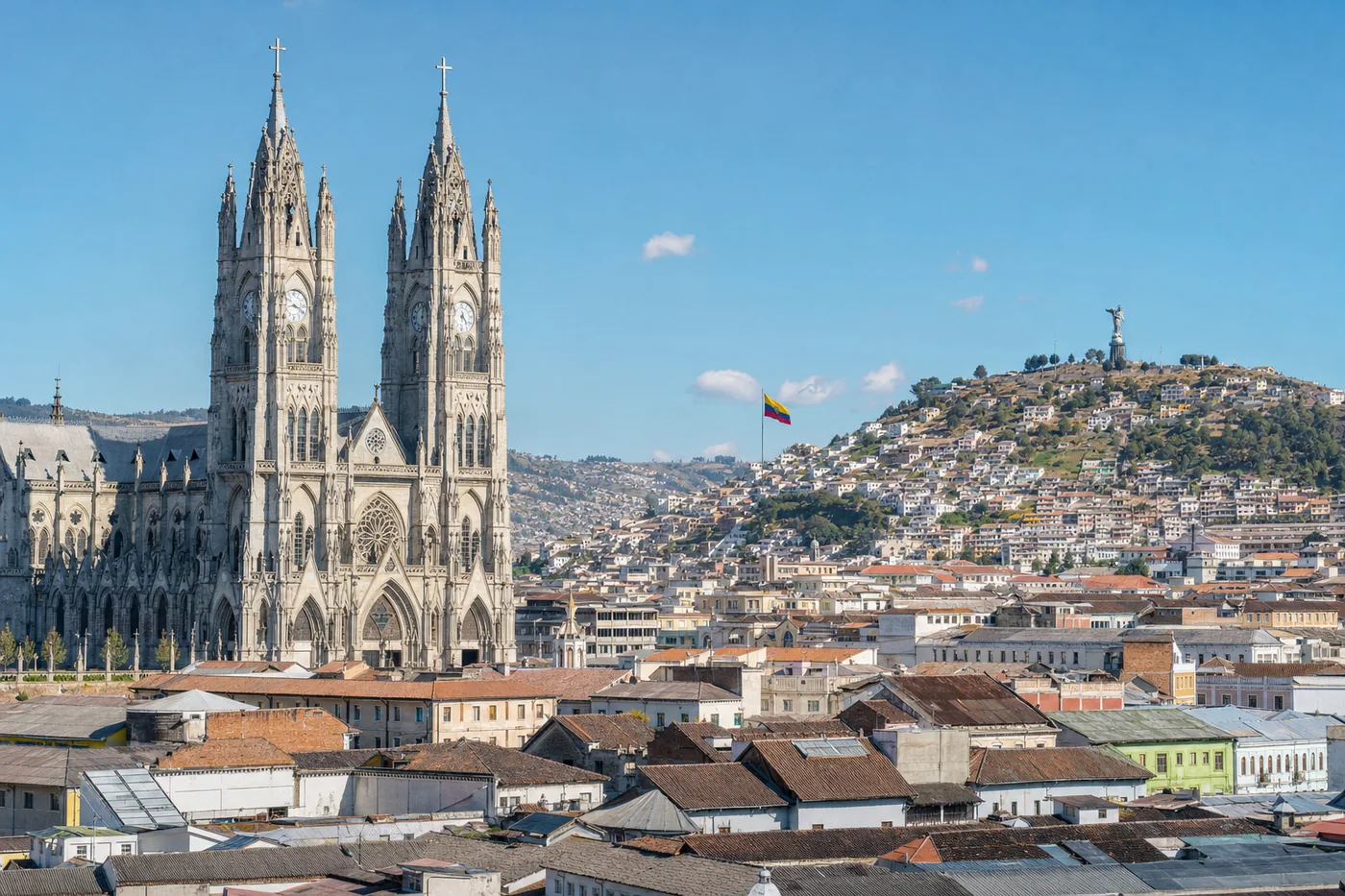 Ecuador – bekanntes Wahrzeichen mit der Landesflagge